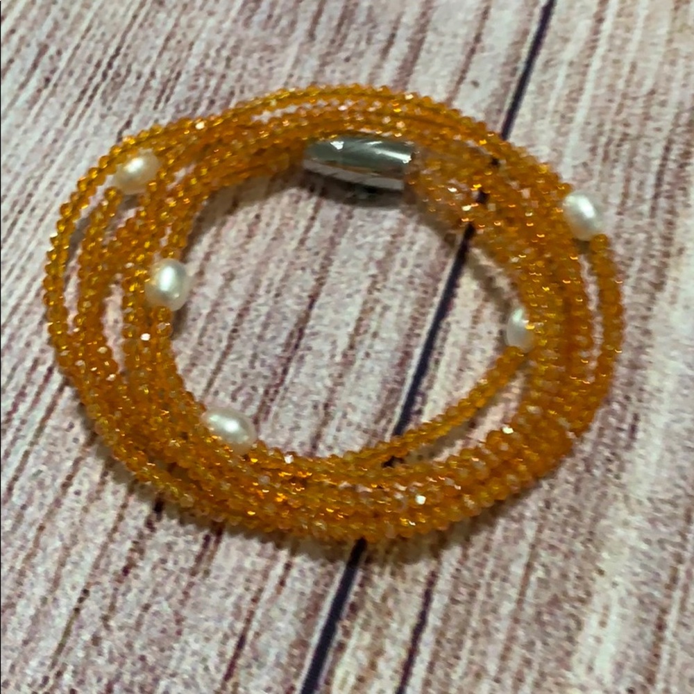 Vantel Pearls Drawn To You Bracelet